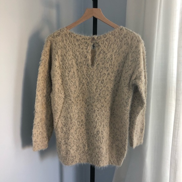 Piperlime Mohair Leopard Keyhole Sweater - Picture 6 of 8